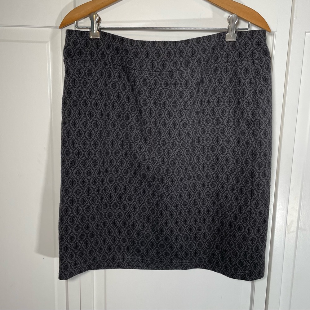 Gray Black Pencil Mini Skirt Pattern Office Business Professional